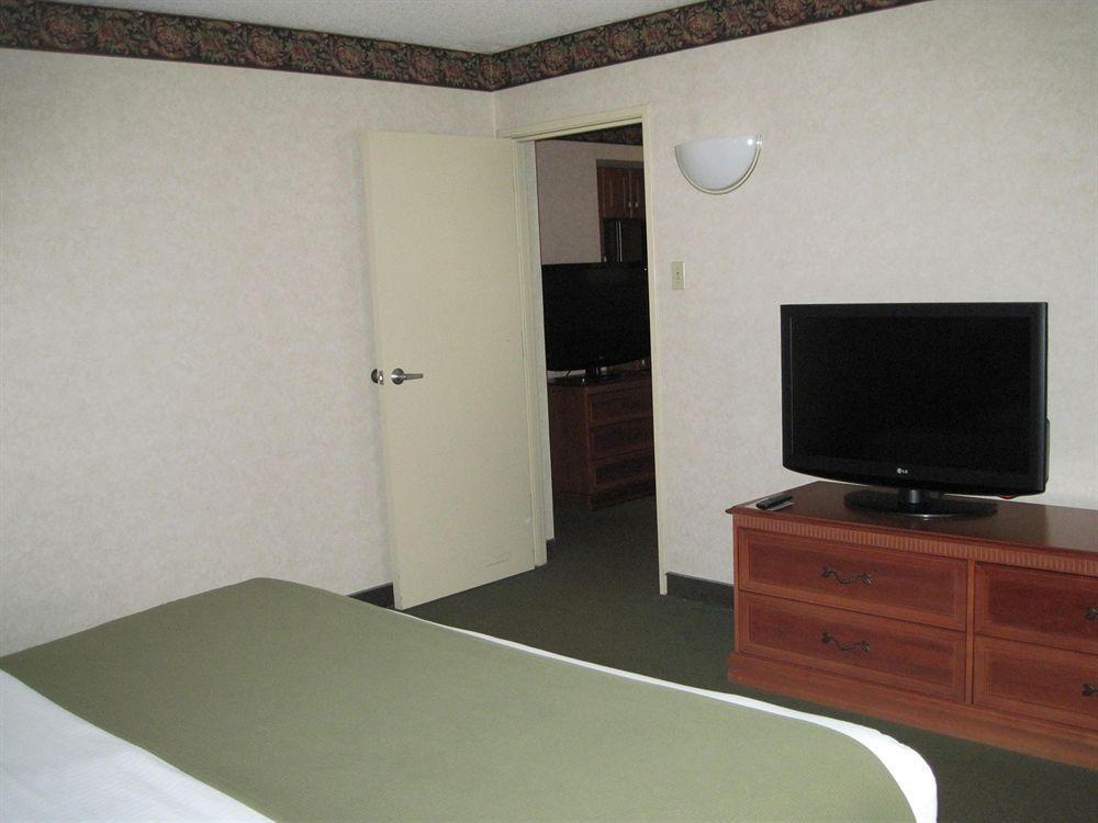 Holiday Inn Express Hotel & Suites Pittsburgh Airport By Ihg Робинсон-Тауншип Номер фото
