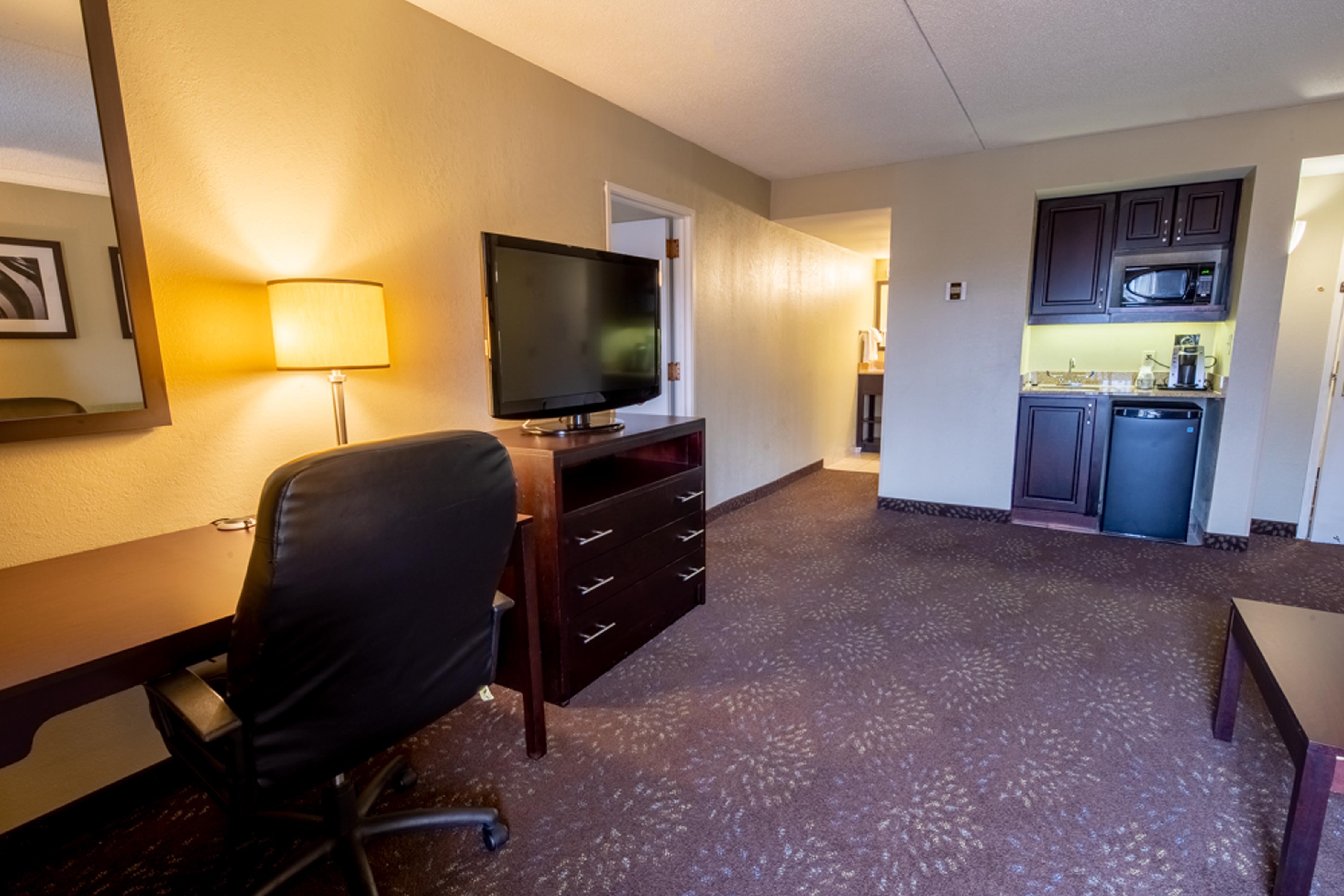 Holiday Inn Express Hotel & Suites Pittsburgh Airport By Ihg Робинсон-Тауншип Экстерьер фото