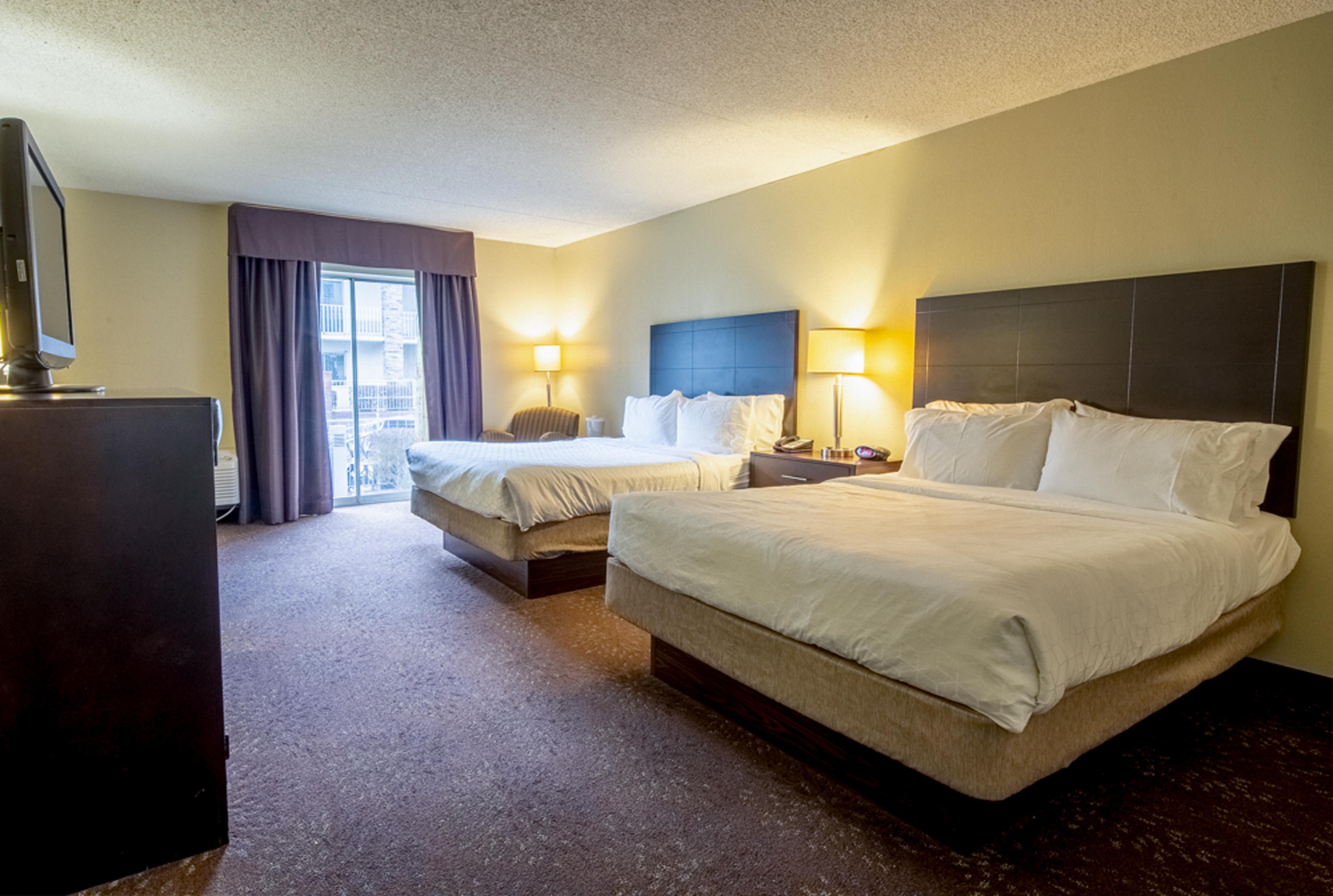 Holiday Inn Express Hotel & Suites Pittsburgh Airport By Ihg Робинсон-Тауншип Экстерьер фото
